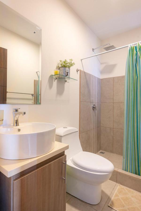 Boulevard Park Apto #27 - 2Bdrm - Selena Segura Heredia Extérieur photo