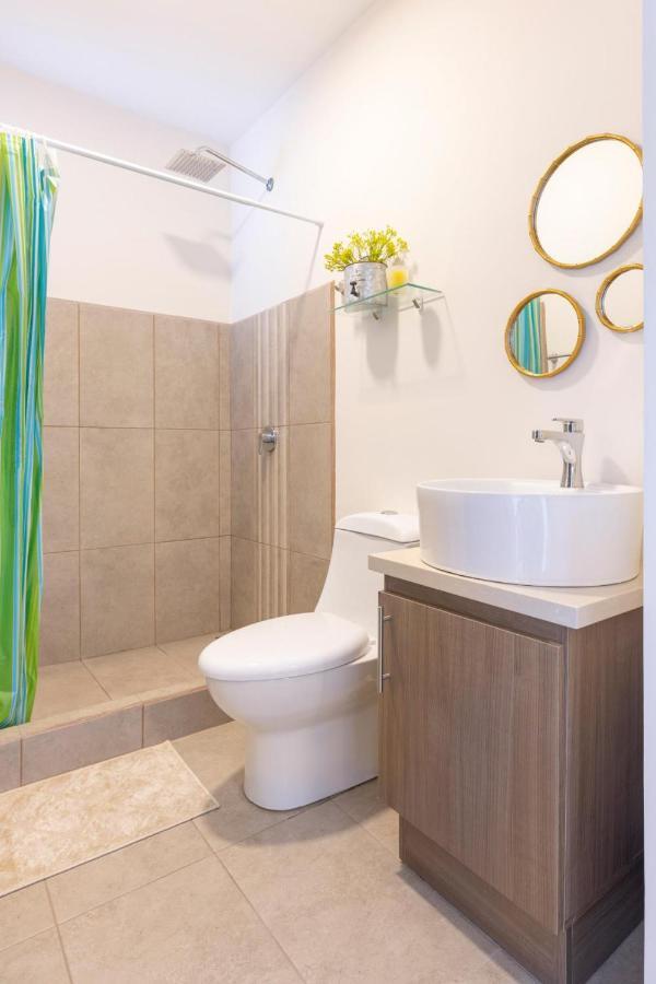 Boulevard Park Apto #27 - 2Bdrm - Selena Segura Heredia Extérieur photo